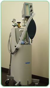 笑気麻酔、人工呼吸器完備